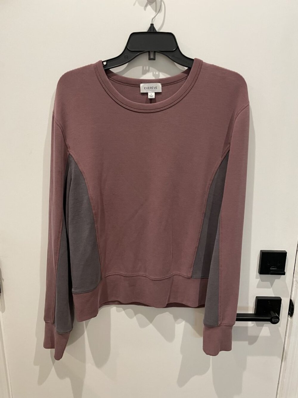 Evereve Rose and Gray Crew Neck Sweatshirt - Size Large - Retail $88